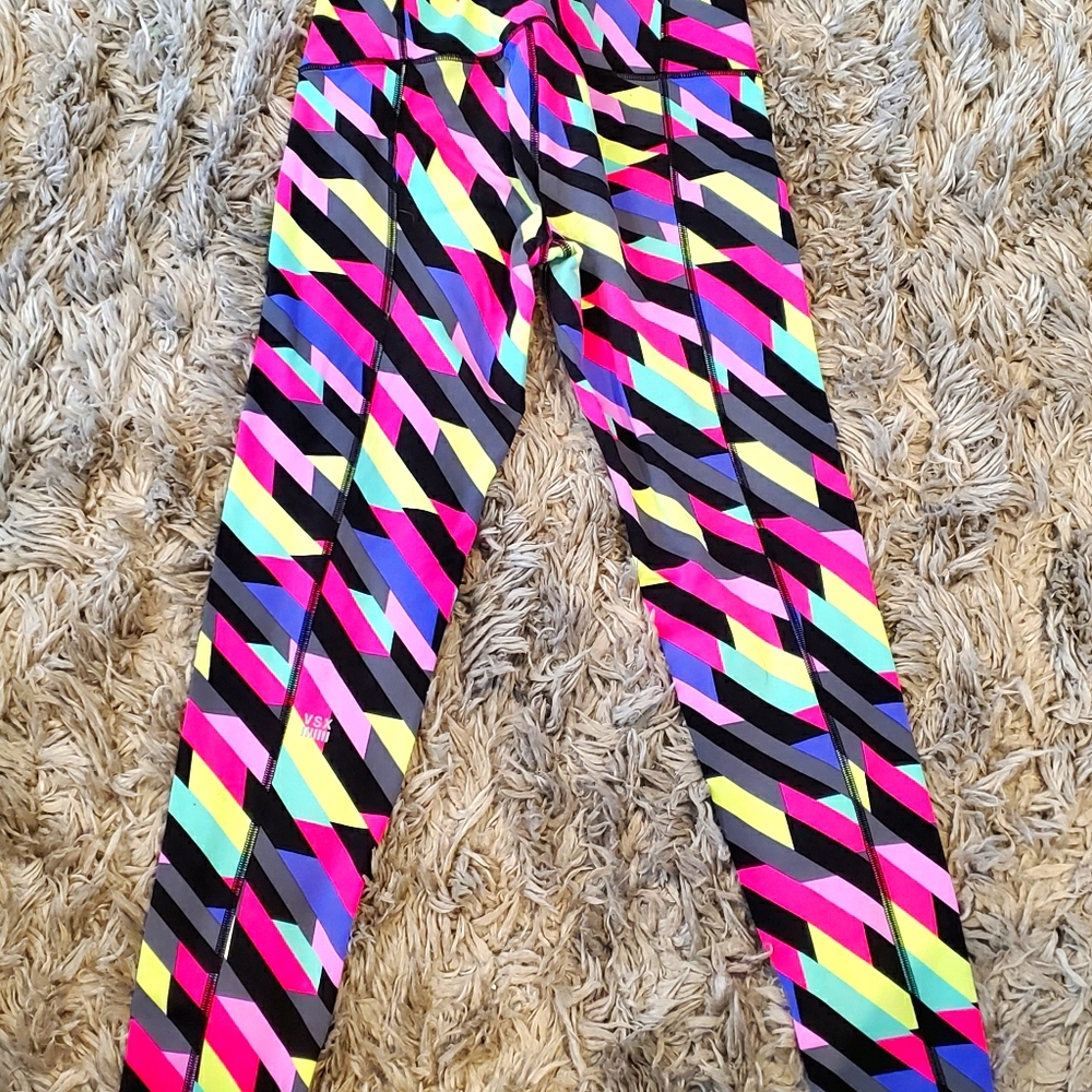 VS Knockout Tights